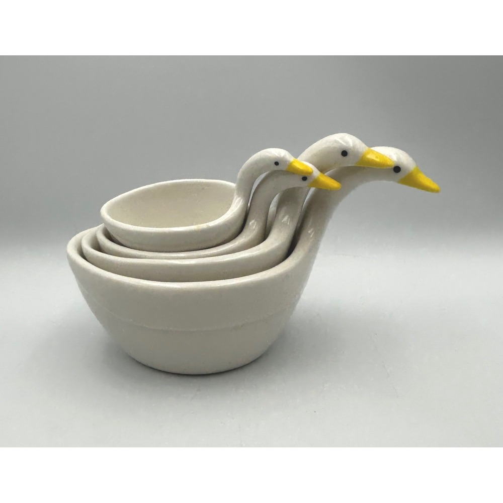 Biscuit Anthropologie Ceramic Goose Nesting Measuring Cups Set of 4 EUC